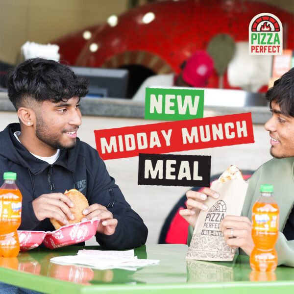 MIDDAY MUNCH MEAL! - Chicken Prego or Foldover Pizza and drink